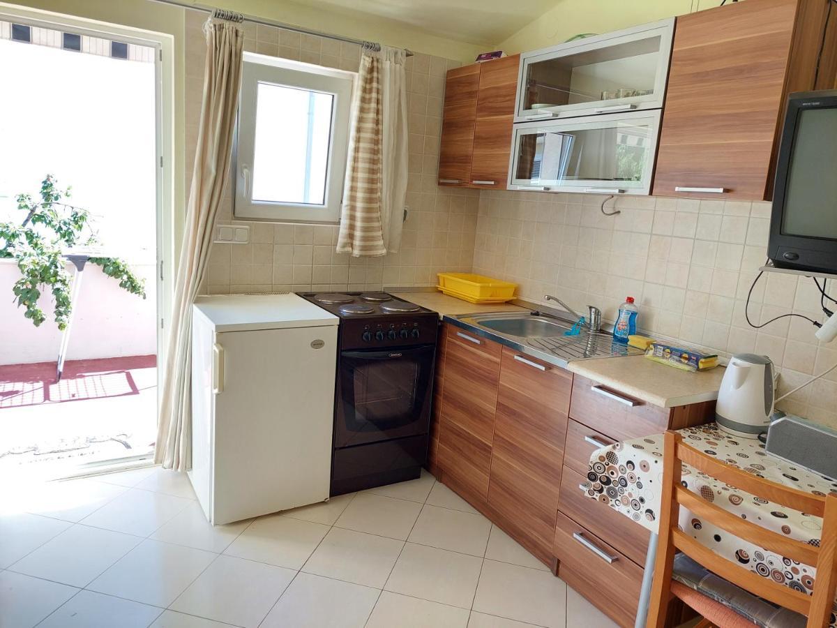 Apartmani Toni Vodice Exteriör bild