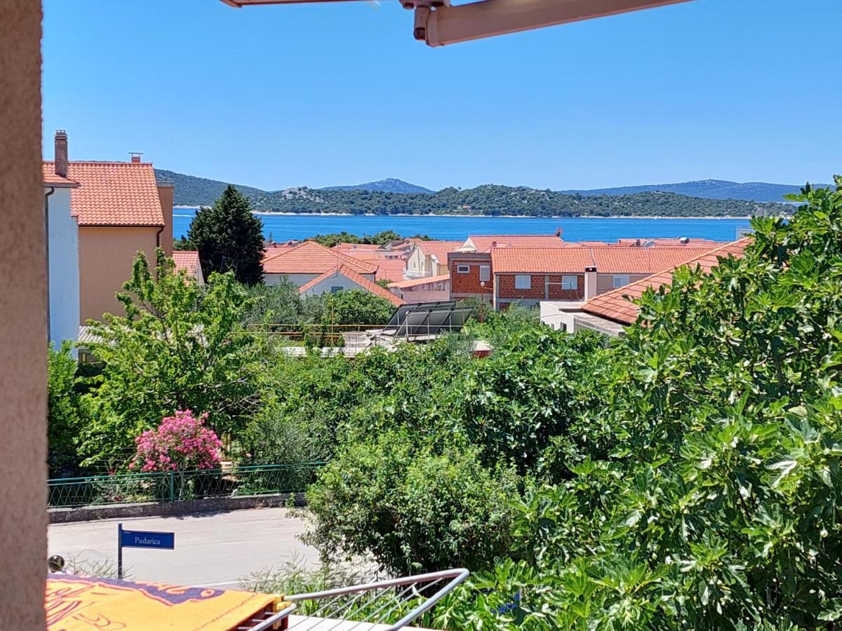 Apartmani Toni Vodice Exteriör bild